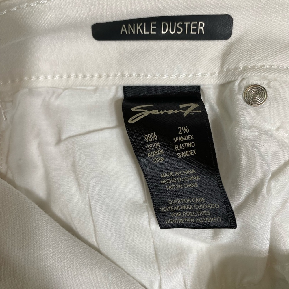 Seven7-NWT Size 6 white jeans w/ rhinestones. Be the Queen Bee! New with tags! - Picture 8 of 17